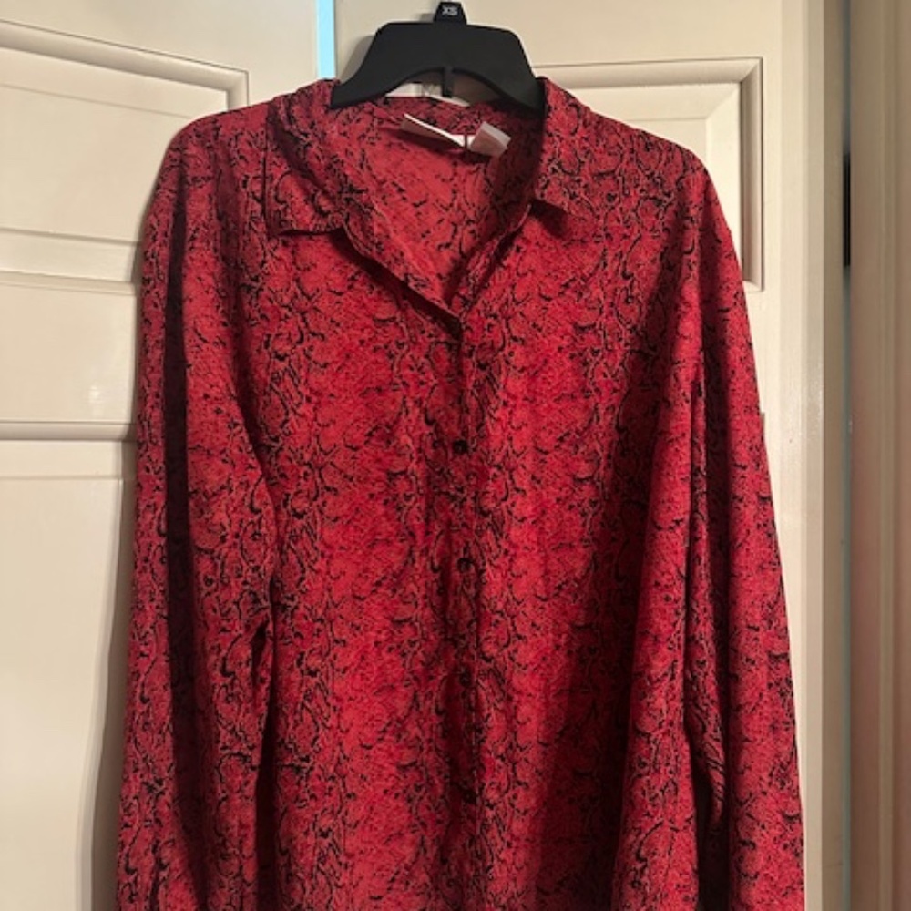 Liz Claiborne ||  Red & Black Long Sleeved Button Up Shirt || Size XL